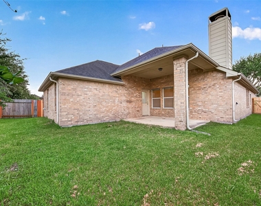 28207 Chalet Park Drive - Photo Thumbnail 36
