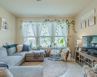 479 Willow Arch - Photo Thumbnail 26