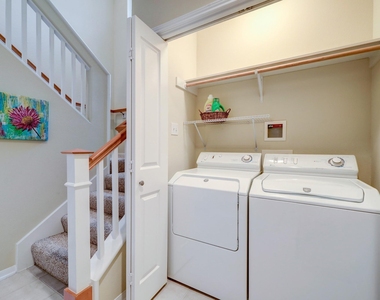 10 Stone Creek Place - Photo Thumbnail 12