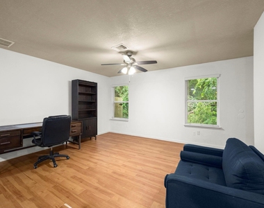 16803 Crestmont - Photo Thumbnail 6
