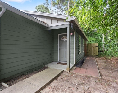 16803 Crestmont - Photo Thumbnail 3