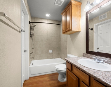 16803 Crestmont - Photo Thumbnail 20