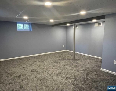 58 Hastings - Photo Thumbnail 25