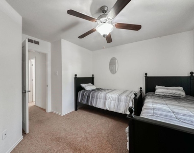 3 Fairlee Court - Photo Thumbnail 15