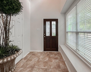 3 Fairlee Court - Photo Thumbnail 3