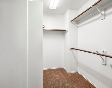 3 Fairlee Court - Photo Thumbnail 26