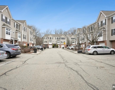 55 Greenbrook - Photo Thumbnail 28