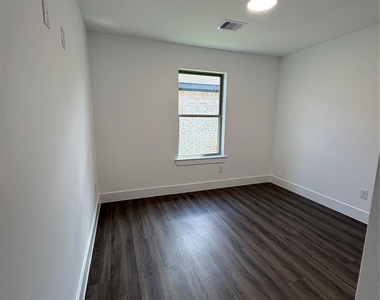 13122 Lake Conroe Bay Road - Photo Thumbnail 18