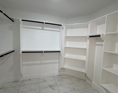 13122 Lake Conroe Bay Road - Photo Thumbnail 12