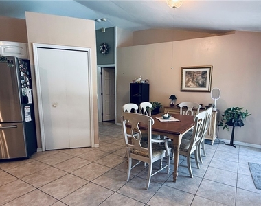 333 37th Avenue Nw - Photo Thumbnail 9
