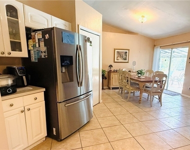 333 37th Avenue Nw - Photo Thumbnail 10