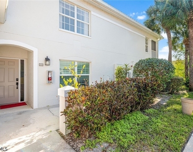 6855 Satinleaf Road S - Photo Thumbnail 21