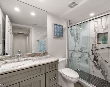 6855 Satinleaf Road S - Photo Thumbnail 10