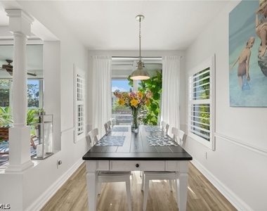 6855 Satinleaf Road S - Photo Thumbnail 11