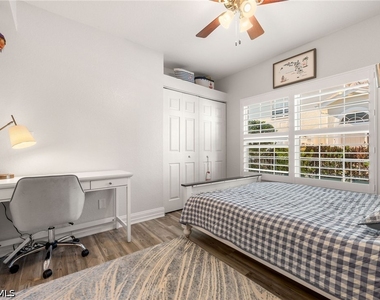 6855 Satinleaf Road S - Photo Thumbnail 18