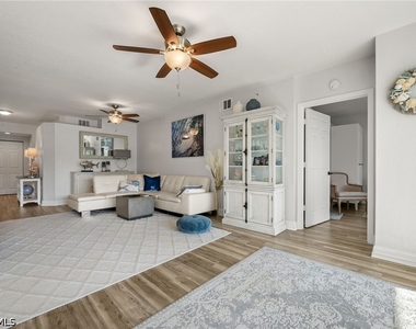 6855 Satinleaf Road S - Photo Thumbnail 1