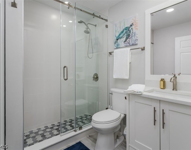834 Gulf Pavilion Drive - Photo Thumbnail 24