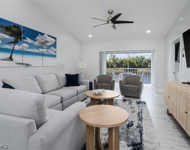 834 Gulf Pavilion Drive - Photo Thumbnail 5