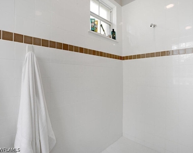 2847 Tiburon Boulevard E - Photo Thumbnail 21