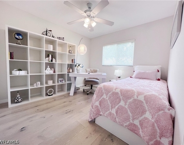 137 Se 17th Terrace - Photo Thumbnail 7