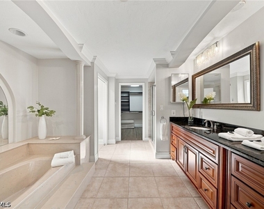 503 Neapolitan Way - Photo Thumbnail 20