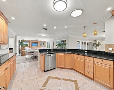 503 Neapolitan Way - Photo Thumbnail 10
