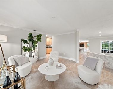 503 Neapolitan Way - Photo Thumbnail 6
