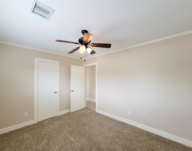 9607 Farrell Drive - Photo Thumbnail 25