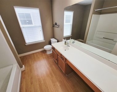 9607 Farrell Drive - Photo Thumbnail 30