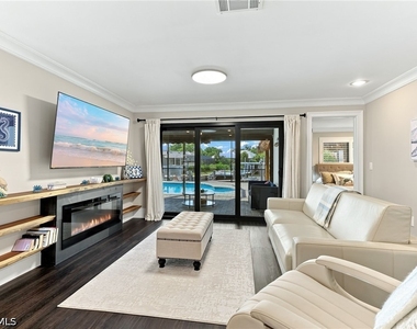 580 Tripoli Court - Photo Thumbnail 6