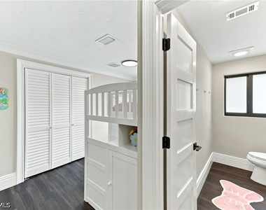 580 Tripoli Court - Photo Thumbnail 28