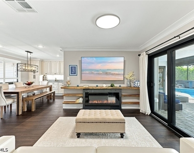 580 Tripoli Court - Photo Thumbnail 7