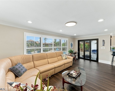 580 Tripoli Court - Photo Thumbnail 17