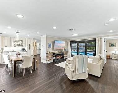 580 Tripoli Court - Photo Thumbnail 4