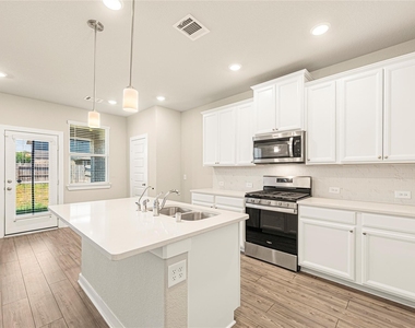 17462 Buckeye Branch - Photo Thumbnail 13