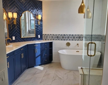 7040 Pelican Bay Boulevard - Photo Thumbnail 11