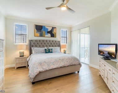 7040 Pelican Bay Boulevard - Photo Thumbnail 9