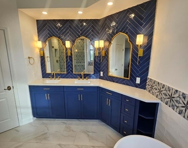 7040 Pelican Bay Boulevard - Photo Thumbnail 12