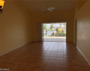 6116 Thresher Drive - Photo Thumbnail 5