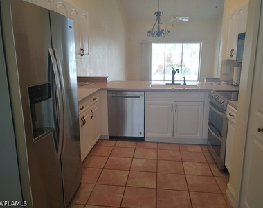 6116 Thresher Drive - Photo Thumbnail 7
