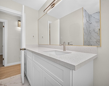 6131 Birdwood Road - Photo Thumbnail 13