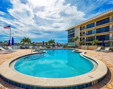 3200 Gulf Shore Boulevard N - Photo Thumbnail 22