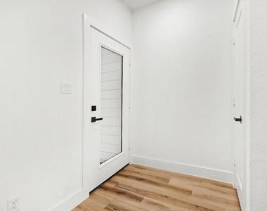 119 Milby Street - Photo Thumbnail 33