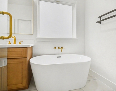 119 Milby Street - Photo Thumbnail 20