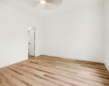119 Milby Street - Photo Thumbnail 17