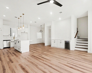 119 Milby Street - Photo Thumbnail 8