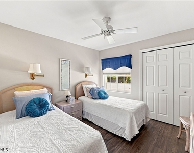 13641 Worthington Way - Photo Thumbnail 16