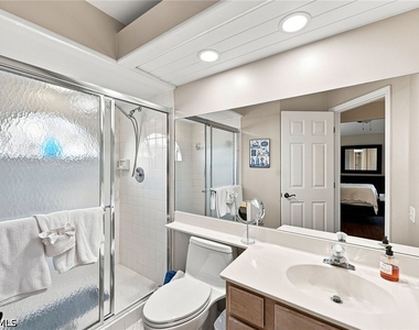 13641 Worthington Way - Photo Thumbnail 14
