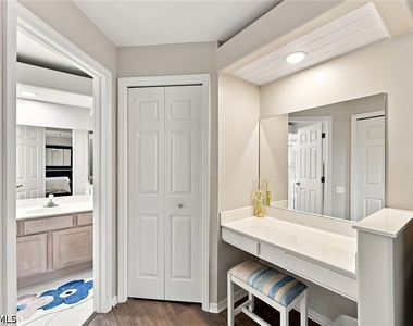 13641 Worthington Way - Photo Thumbnail 13