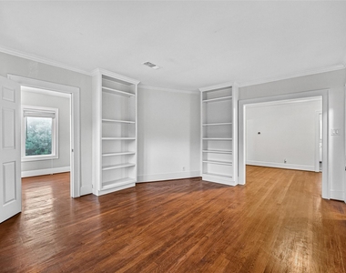 1758 Hawthorne Street - Photo Thumbnail 6